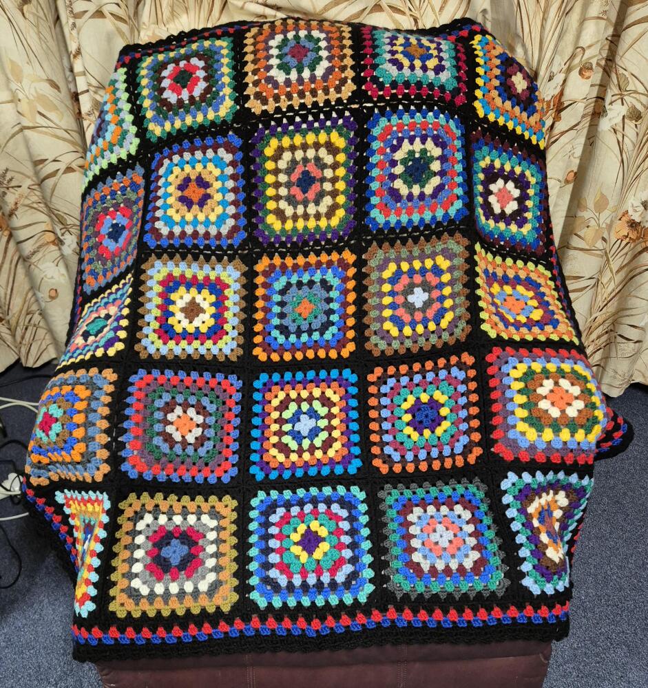 Granny Square Rug 4