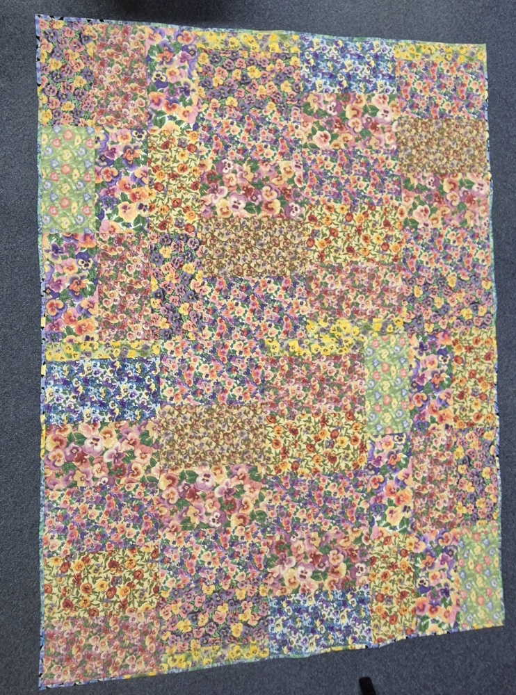 Pansy Patch Quilt 